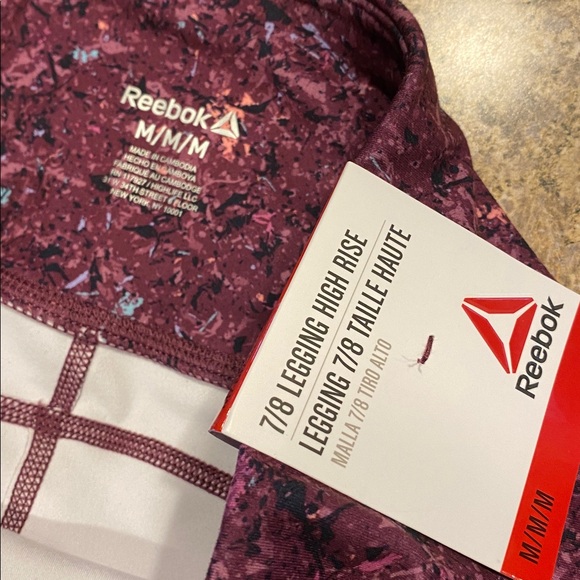 NWT Reebok 7/8 Legging High Rise Medium Grape Wine - Picture 7 of 14